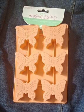 4 For $10 - Silicone Butterfly Baking Mold - Orange